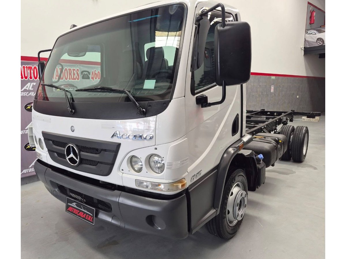 Camión Mercedes-Benz: fotografía compartida por Autos Buenos Aires